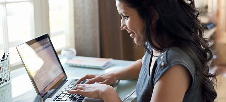 /blog/post/expertos-recomiendan-el-uso-de-facturacion-electronica-en-linea